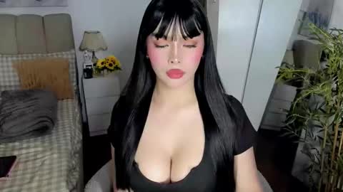 Graciella online show from April 18, 10:50 am