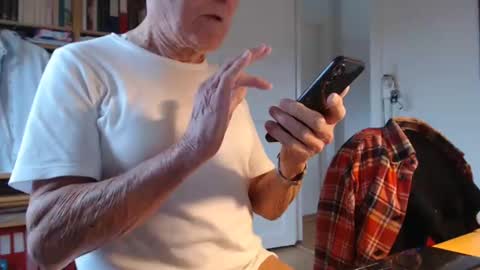 FINN but call me NANNA online show from January 29, 9:12 am