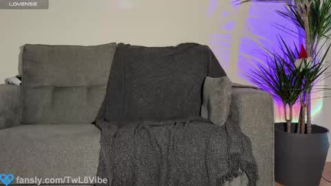 Molly and Nick online show from February 23, 6:22 pm