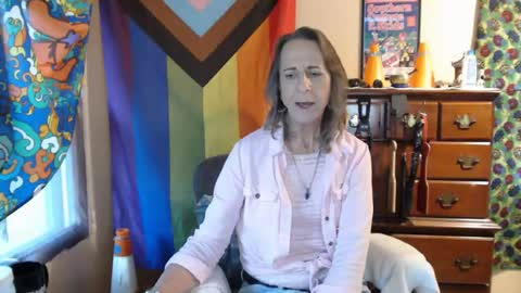 twocumkerry online show from August 6, 1:40 pm