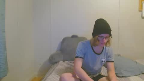 Snapshot of tyyyler93 chatting on January 10, 12:06 am TylerAlternative online show from January 10, 12:06 am