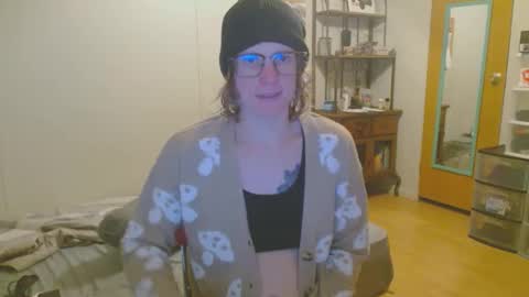 Snapshot of tyyyler93 chatting on February 1, 5:07 am TylerAlternative online show from February 1, 5:07 am