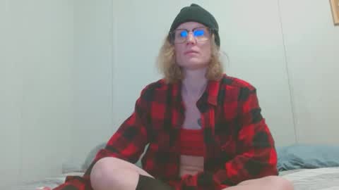 Snapshot of tyyyler93 chatting on March 3, 4:01 am TylerAlternative online show from March 3, 4:01 am