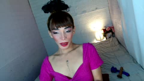 LOVELY JANE online show from June 2, 12:18 pm