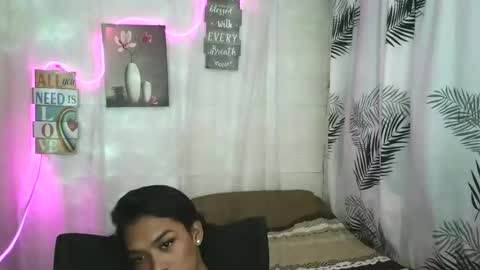 Ms. Criza online show from June 3, 10:56 pm