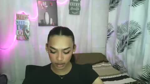Ms. Criza online show from June 7, 2:41 am
