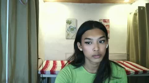 Ms. Criza online show from July 4, 3:39 pm