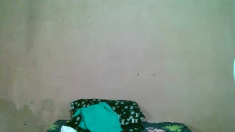 ur_sexybabe_ehra online show from April 12, 7:45 am