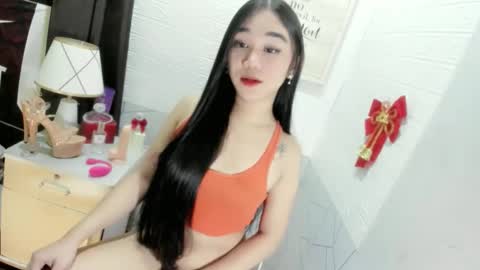 ur_sweetiechess18 online show from October 20, 11:46 am