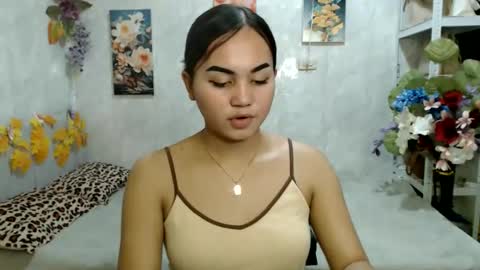 urasian_kat online show from June 11, 3:04 am