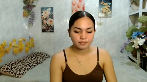 urasian_kat online show from June 14, 2:46 am
