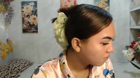 urasian_kat online show from July 1, 8:53 pm