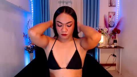 Olivia online show from January 8, 1:09 pm