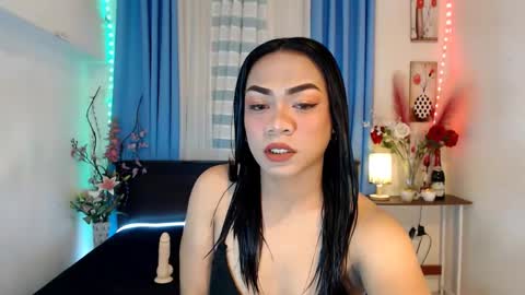 Olivia online show from January 12, 2:19 pm