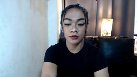 Olivia online show from February 7, 8:31 pm