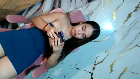 urasian_pinayjessaxxx online show from July 4, 7:25 am