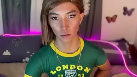 urasianfairypirncessxx online show from July 14, 2:56 pm