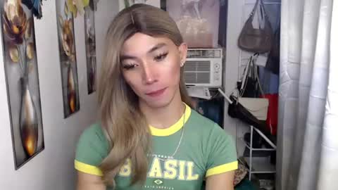 urasianfairypirncessxx online show from July 23, 1:58 am