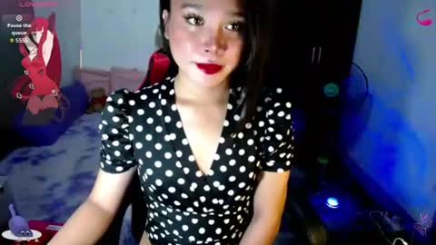 KENDRA online show from June 15, 1:29 am