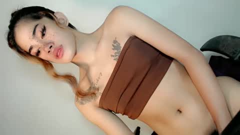 Haley Mhate online show from March 4, 5:24 pm