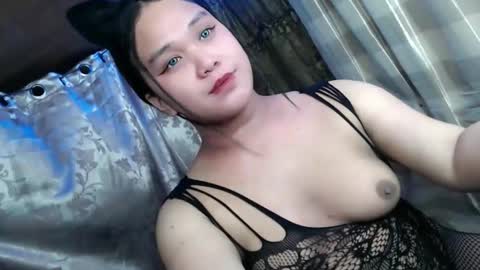 urfantasy_rabbylicious69 online show from November 9, 3:24 pm