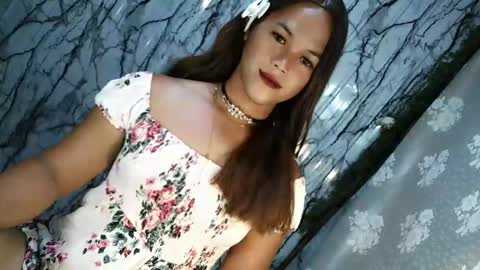 Erica online show from May 8, 6:43 am