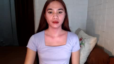 Snapshot of urhottylicious_cum chatting on February 22, 9:37 pm urhottylicious_cum online show from February 22, 9:37 pm