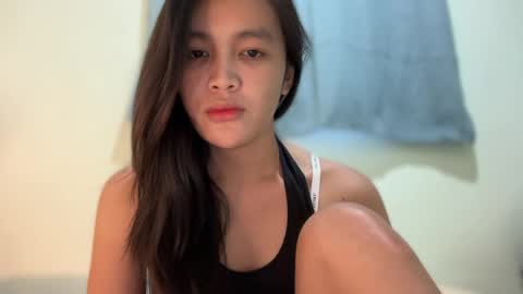 Amira online show from June 5, 2:59 am