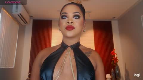 UrMajestyTyra online show from June 11, 9:07 am