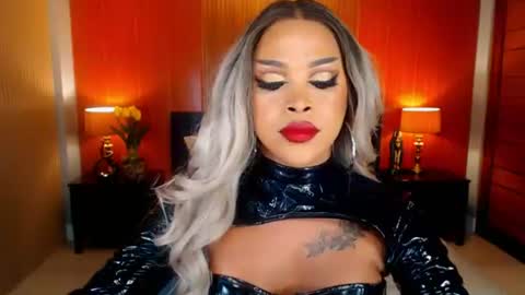 UrMajestyTyra online show from June 29, 6:28 am