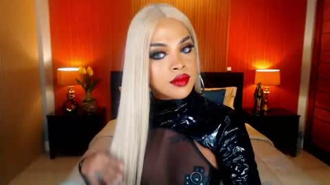 UrMajestyTyra online show from July 4, 3:34 am