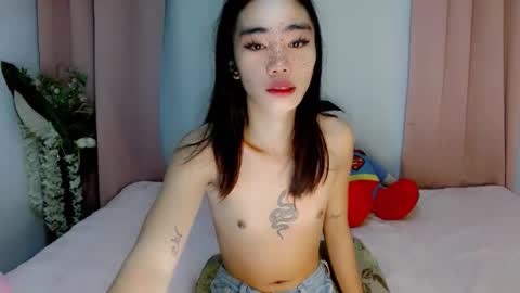 urnaughty_jeah online show from June 11, 10:57 am