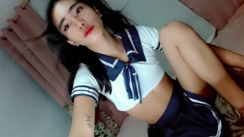 urnaughty_jeah online show from July 3, 12:22 pm