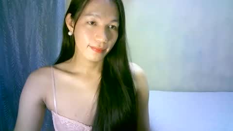 queen julia not into CHEAPGUY online show from January 6, 12:57 pm