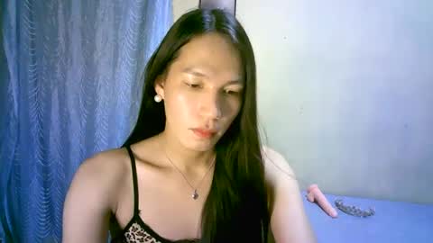 queen julia not into CHEAPGUY online show from January 29, 10:48 am