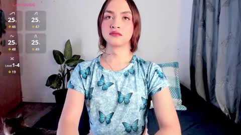 IG-valen mendoza99  twitter valenthompson99 online show from June 14, 4:25 am