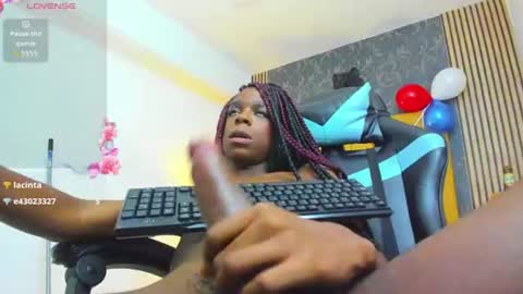 valenrs online show from July 3, 8:47 pm