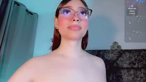 Valentina online show from August 4, 2:28 am