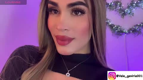 Snapshot of valentina_gaviria_ chatting on February 1, 5:18 am VALENTINA GAVIRIA online show from February 1, 5:18 am