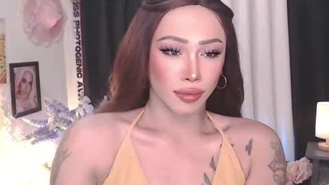 Amanda online show from March 21, 8:19 am