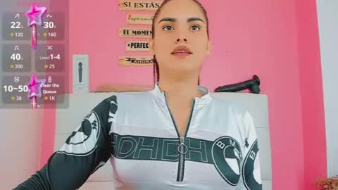 valentina_princess_ online show from August 7, 4:30 am