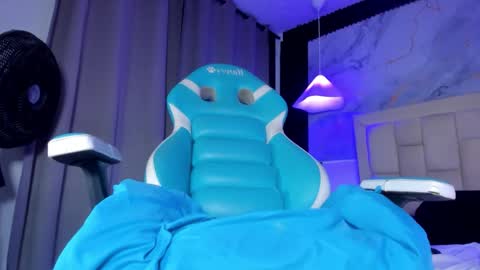 Valentina  online show from February 19, 10:49 pm