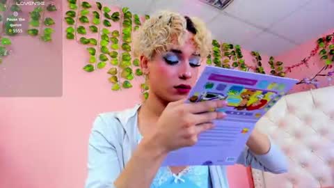 valentinee_xo online show from June 30, 5:18 am