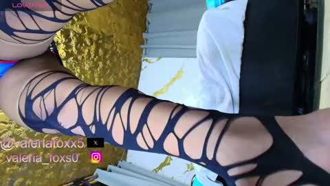 Valeriafoxx online show from June 25, 12:30 am