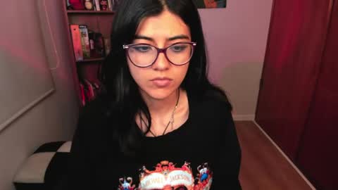Val  online show from June 3, 2:57 am