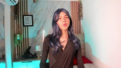 vanessa_jenner online show from July 20, 2:37 am