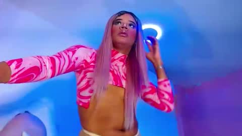 vannesa01 online show from January 12, 7:54 pm