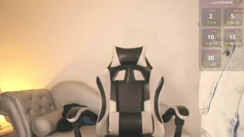 Velvet  online show from July 15, 1:16 pm