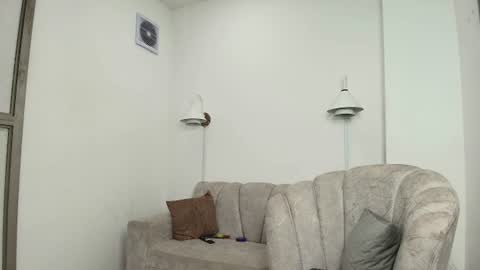 velvet_sex23 online show from July 8, 8:18 am