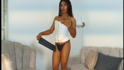 velvet_sex23 online show from July 24, 4:44 am